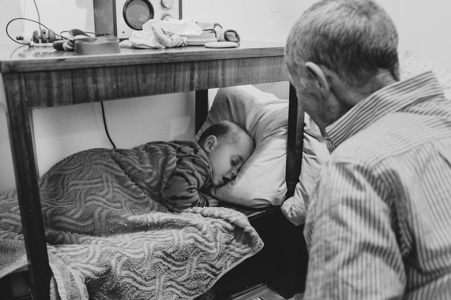 perfect grandad i documented my dad spending time with my little monsters 19 880