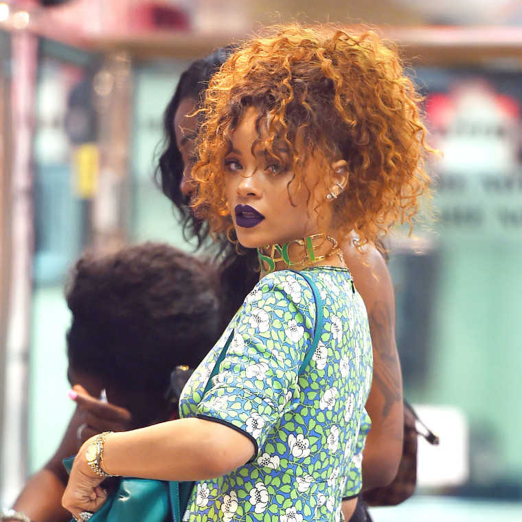 rihanna curls 4 760x760