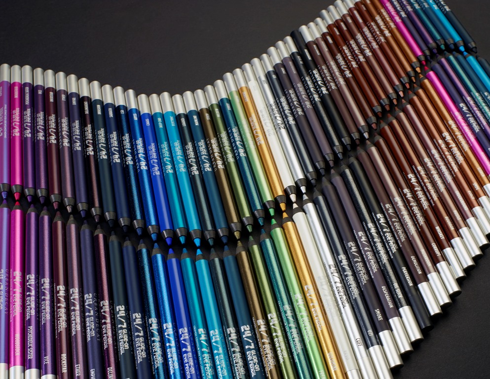 24 7 eyeliner hero cropped