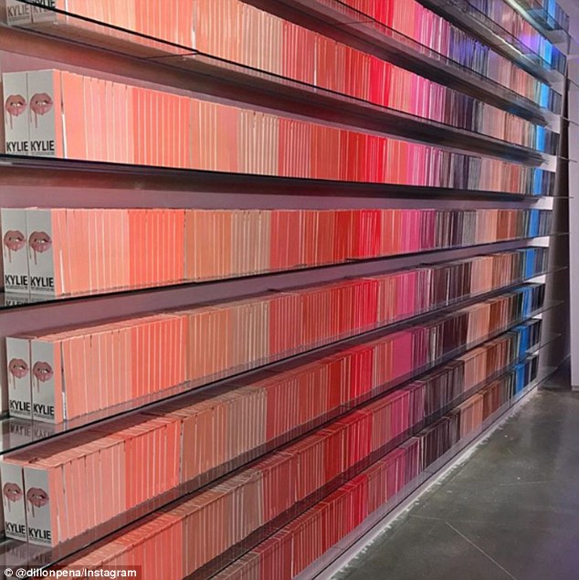 3B38C51200000578 4018272 That s a lot of lip kits m 29 1481317604181