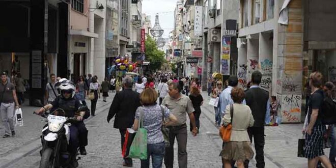 Αντιδράσεις για το κυριακάτικο άνοιγμα των καταστημάτων