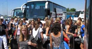 Ξεπέρασαν τα 3,5 εκατομμύρια οι αφίξεις τουριστών στο πεντάμηνο