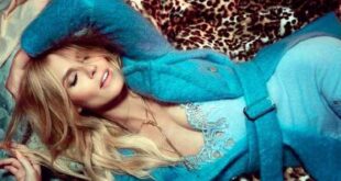 Η Heidi Klum ποζάρει για τη Vogue