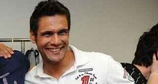 «Ήθελα να κάνω σχέση με μεγαλύτερη γυναίκα»