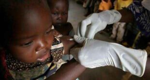 Ελπίδες για εμβόλια κατά του Έμπολα ως τα τέλη του έτους