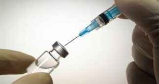 Πιέσεις για εμβολιασμούς γιατρών