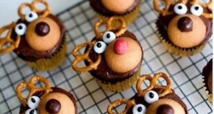 Cup Cake Ρούντολφ & Τάρανδοι Dasher, Prancer, Vixen, Comet, Cupid, Donder and Blitzen!