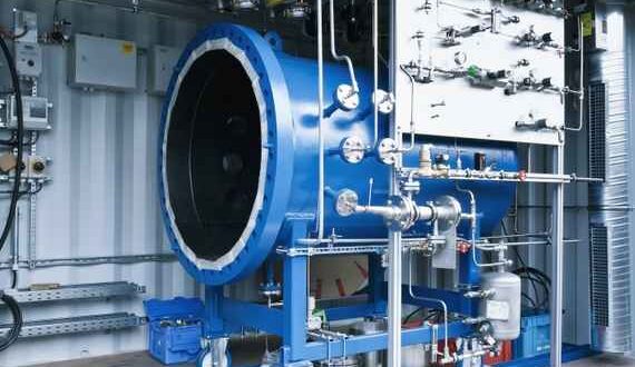 Γερμανία, το μηχάνημα που μετατρέπει το νερό σε συνθετική βενζίνη