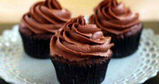 Cupcakes με επικάλυψη σοκολάτας