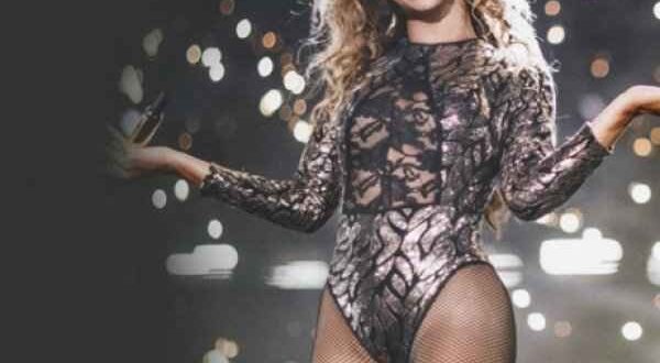 Τελικά είναι ή δεν είναι; Νέα εμφάνιση της Beyoncé πυροδοτεί τις φήμες περί εγκυμοσύνης