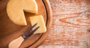 Αγαπάτε το τυρί; Ένα τρικ για να αποφύγετε το φούσκωμα που προκαλεί