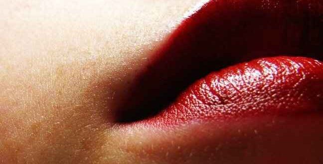 Τέσσερα μυστικά για υπέροχα χείλη