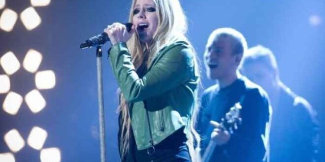 Τι είναι η Νόσος του Lyme από την οποία προσβλήθηκε η Avril Lavigne