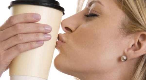 13 σημάδια που φανερώνουν την εξάρτησή σας από τον καφέ