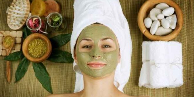 Έχετε λιπαρή επιδερμίδα; Δοκιμάστε μία μάσκα με πράσινο άργιλο