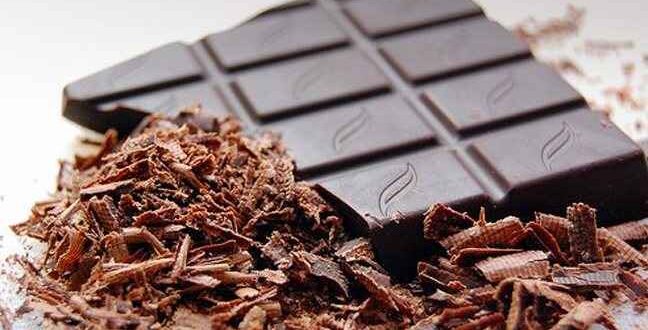 Η μαύρη σοκολάτα «ξυπνά» τον οργανισμό