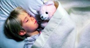 Ύπνος και παιδί: Πόσες ώρες πρέπει να κοιμάται ανά ηλικία και πώς θα ξέρετε αν κοιμάται αρκετά;