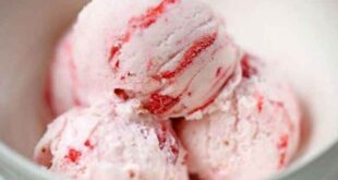 Παγωτό φράουλα με γιαούρτι