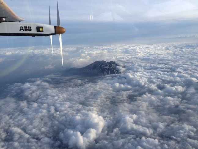 Στην Ιαπωνία προσγειώθηκε εκτάκτως το Solar Impulse