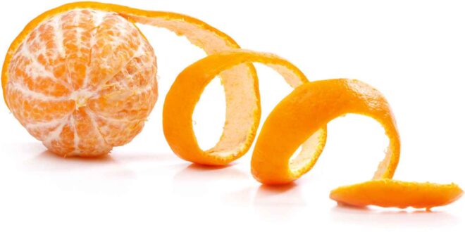 Φλούδα πορτοκαλιού για λαμπερό δέρμα