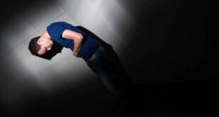 «Ιπποκράτειο προσωπείο»: Μάθετε για το κύριο γνώρισμα της κρίσης οξείας κοιλίας