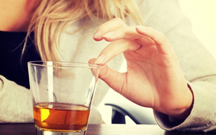 Αλκοόλ και κίνδυνος υπέρτασης – Τι πρέπει να γνωρίζουν οι γυναίκες
