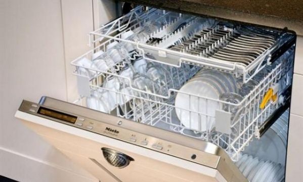 Δεν μπορείς να φανταστείς τι άλλο μπορείς να πλύνεις στο πλυντήριο πιάτων!