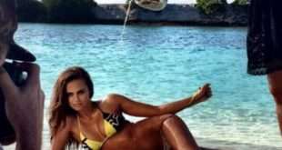 Τα... κοχύλια της «καυτής» Ξένιας Δελλή! (photos)