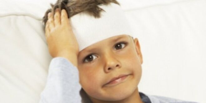 Παιδί και χτύπημα στο κεφάλι: Ποιες είναι οι νέες οδηγίες αντιμετώπισης