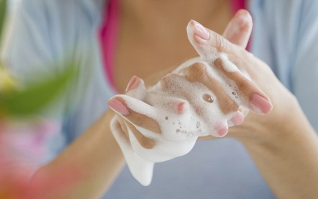 Το απλό σαπούνι είναι το ίδιο αποτελεσματικό με το αντισηπτικό