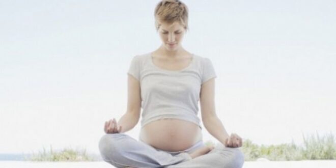 Pranayama και εγκυμοσύνη: Τι είναι οι αναπνευστικές τεχνικές στην Yoga;
