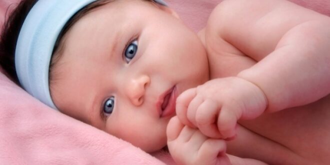 Ποιες είναι οι πιθανότητες να γεννηθεί το παιδί σας με γαλανά μάτια (βίντεο)