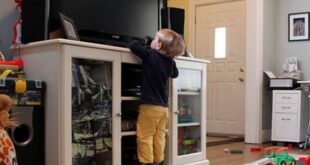 Τραυματισμοί παιδιών από τηλεόραση; Κι όμως συμβαίνει