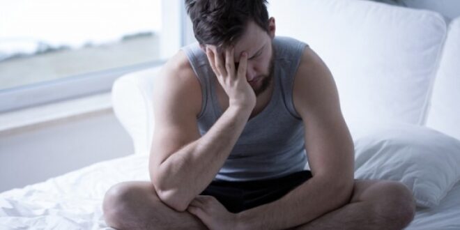 Έλλειψη ύπνου μετά τα 40: Με ποια σοβαρή πάθηση συνδέεται