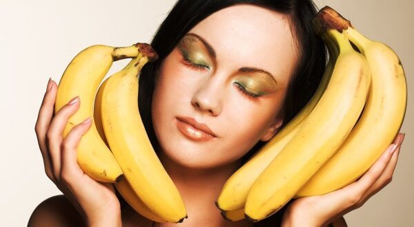 Δώστε τη χαμένη λάμψη στα μαλλιά σας με…μπανάνα
