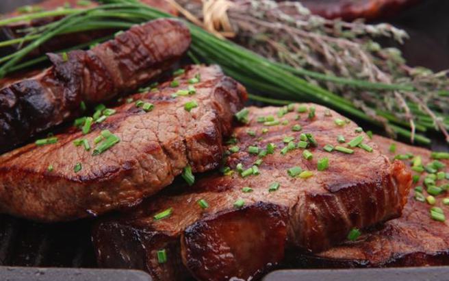 Κρέατα στο μπάρμπεκιου και στο τηγάνι προκαλούν καρκίνο στα νεφρά