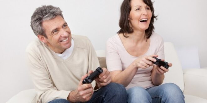 Τα βιντεοπαιχνίδια ωφελούν τον εγκέφαλο των ατόμων μέσης ηλικίας