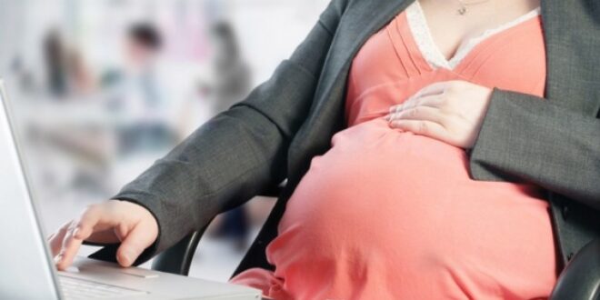 Δυσκοιλιότητα στην εγκυμοσύνη: Πώς θα την αντιμετωπίσετε φυσικά