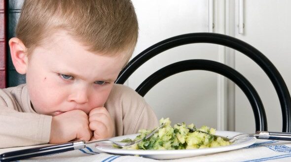 Μην κάνετε θέμα όταν το παιδί σας αρνείται να φάει κάποιο τρόφιμο