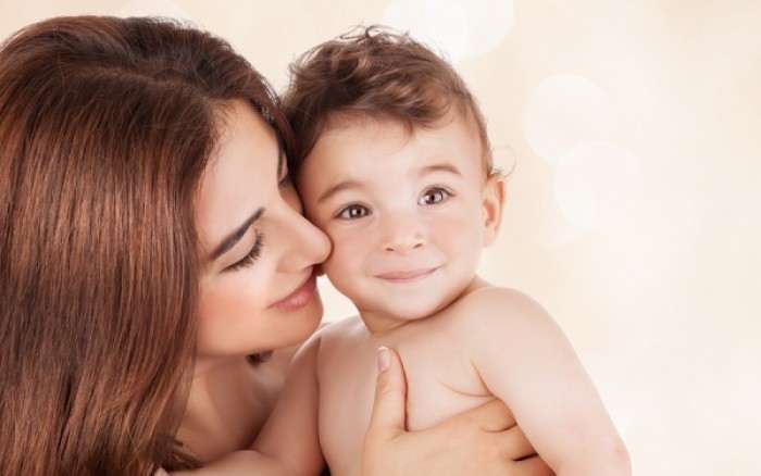 Ποιες γυναίκες κινδυνεύουν περισσότερο να γεννήσουν παιδί με αυτισμό Ποιες γυναίκες κινδυνεύουν περισσότερο να γεννήσουν παιδί με αυτισμό