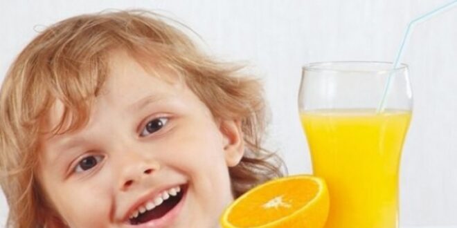 Πότε πρέπει να πίνουν το χυμό πορτοκαλιού τα παιδιά