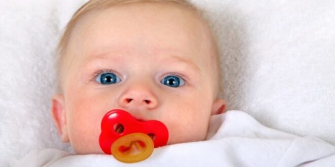 Pediatrics: Πώς μπορείτε να μειώσετε τον κίνδυνο ανάπτυξης αλλεργιών στο μωρό σας