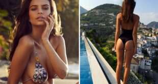 Η Emily Ratajkowski και τα αγαπημένα της… μαγιό