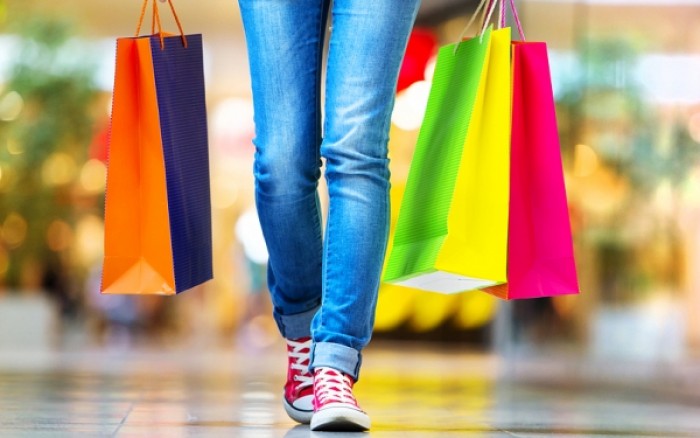 Τα ψώνια φέρνουν την ευτυχία; Τι λέει σχετική έρευνα