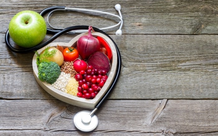 Διατροφή: Τα 13 συστατικά που προλαμβάνουν την καρδιοπάθεια και πού θα τα βρείτε