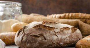 ΕΦΕΤ: Πρωτόκολλο συνεργασίας με αρτοποιούς για μείωση αλατιού στο ψωμί