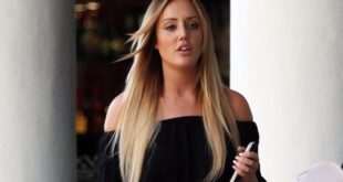 Η Charlotte Crosby και το χακί μπικίνι