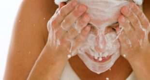 Κάντο μόνη σου: 3 εύκολες συνταγές για scrub προσώπου!