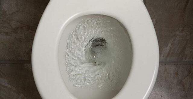 Καθαρίστε την τουαλέτα με...γιαούρτι!