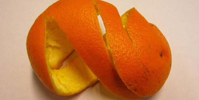Μάσκα προσώπου από φλούδες πορτοκαλιού